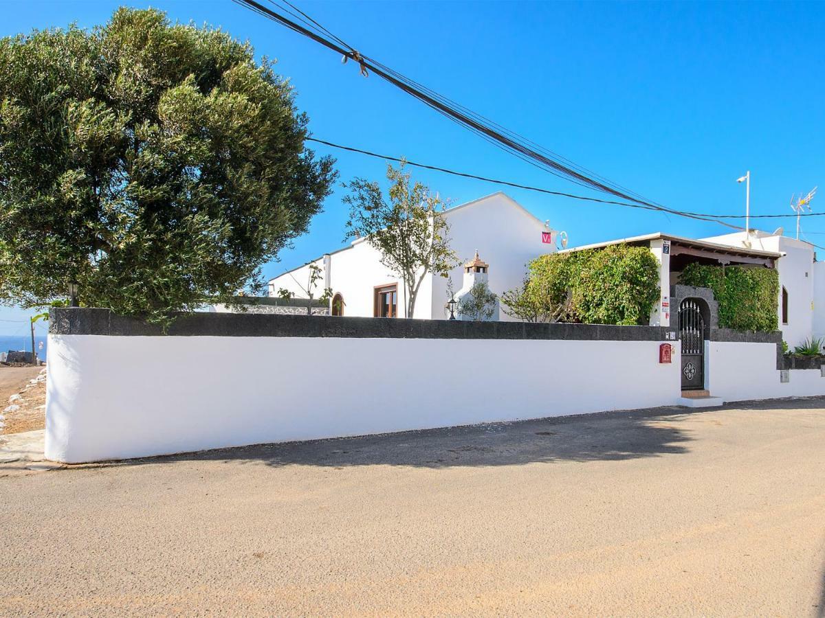 Hearth Away From House. Breia Villa Puerto del Carmen  Bagian luar foto