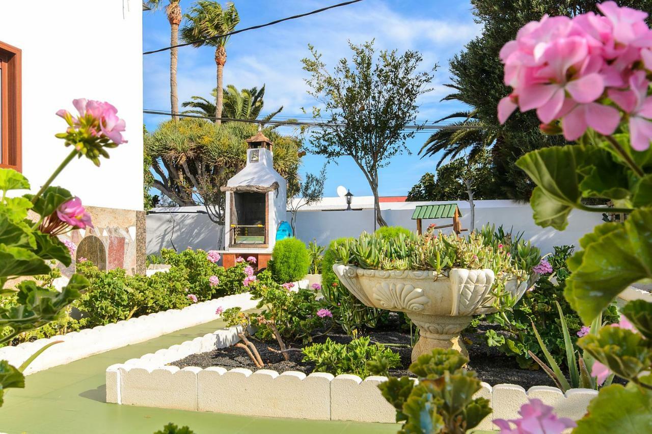 Hearth Away From House. Breia Villa Puerto del Carmen  Bagian luar foto