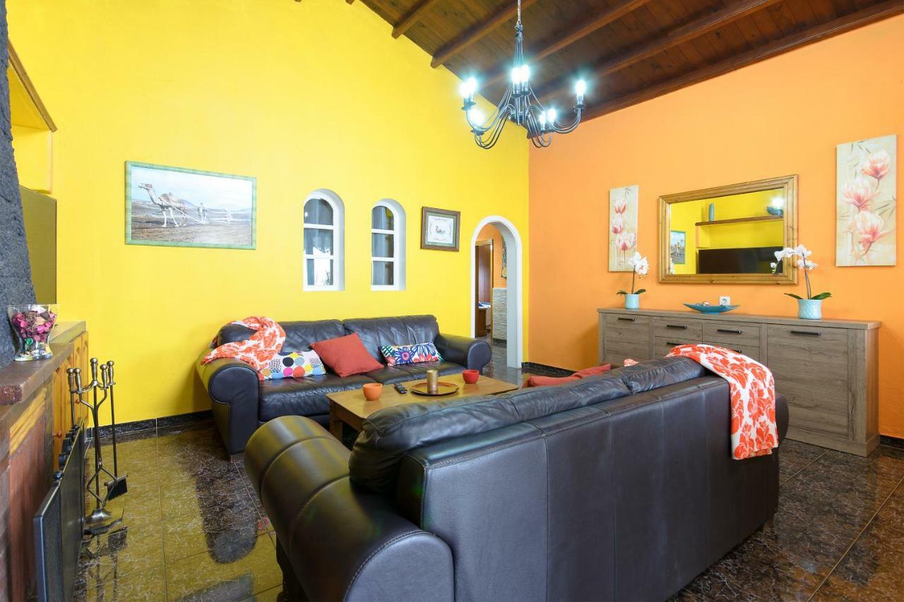 Hearth Away From House. Breia Villa Puerto del Carmen  Bagian luar foto